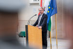 LH Christopher Drexler gratulierte den neu ernannten Offizieren und Unteroffizieren. © Land Steiermark/Robert Binder; Verwendung bei Quellenangabe honorarfrei LH Christopher Drexler gratulierte den neu ernannten Offizieren und Unteroffizieren.