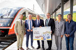 Verkehrslandesrat Sebastian Schuschnig, Landeshauptmann-Stellvertreter Verkehrsreferent Anton Lang, Landeshauptmann Peter Kaiser, Landeshauptmann Christopher Drexler, Judith Engel (Vorständin ÖBB-Infrastruktur AG) und Klaus Schneider (Projektleiter ÖBB-Infrastruktur AG), v.l. © Land Steiermark; bei Quellenangabe honorarfrei Verkehrslandesrat Sebastian Schuschnig, Landeshauptmann-Stellvertreter Verkehrsreferent Anton Lang, Landeshauptmann Peter Kaiser, Landeshauptmann Christopher Drexler, Judith Engel (Vorständin ÖBB-Infrastruktur AG) und Klaus Schneider (Projektleiter ÖBB-Infrastruktur AG), v.l.